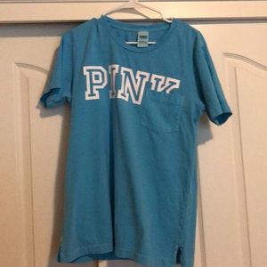 Victoria’s Secret PINK t-shirt